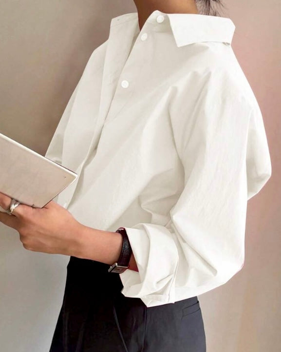 WHITE BUTTON-DOWN SHIRT