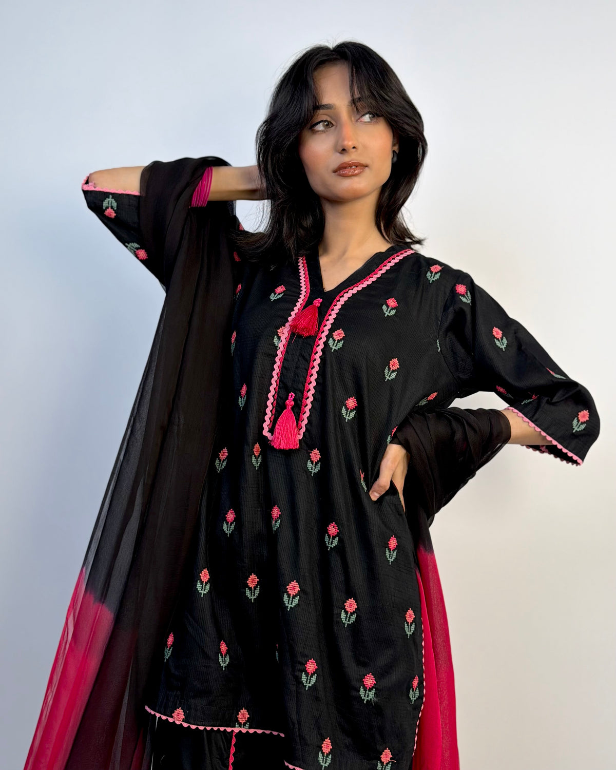 3 PIECE EMBROIDERED SUIT