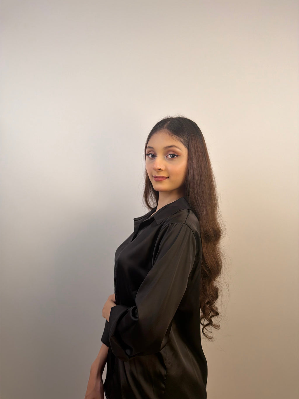 BLACK BUTTON-DOWN SHIRT
